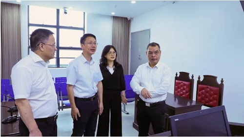 仓山区综治中心揭牌运行