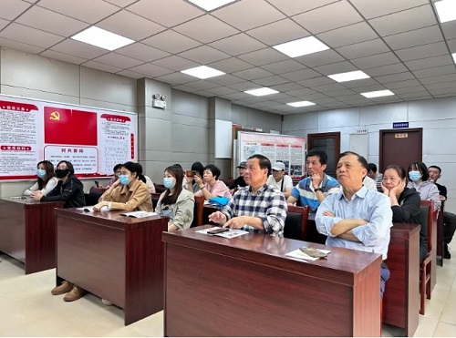 “10点钟课堂”在上渡街道江南社区开讲！