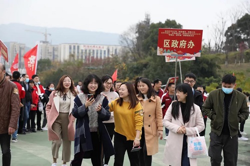 【网络中国节·春节】仓山区举办“登福山·迎冬奥”新春登高活动